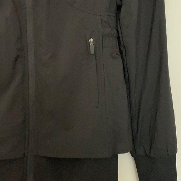 Black Lululemon full zip - Picture 3 of 7